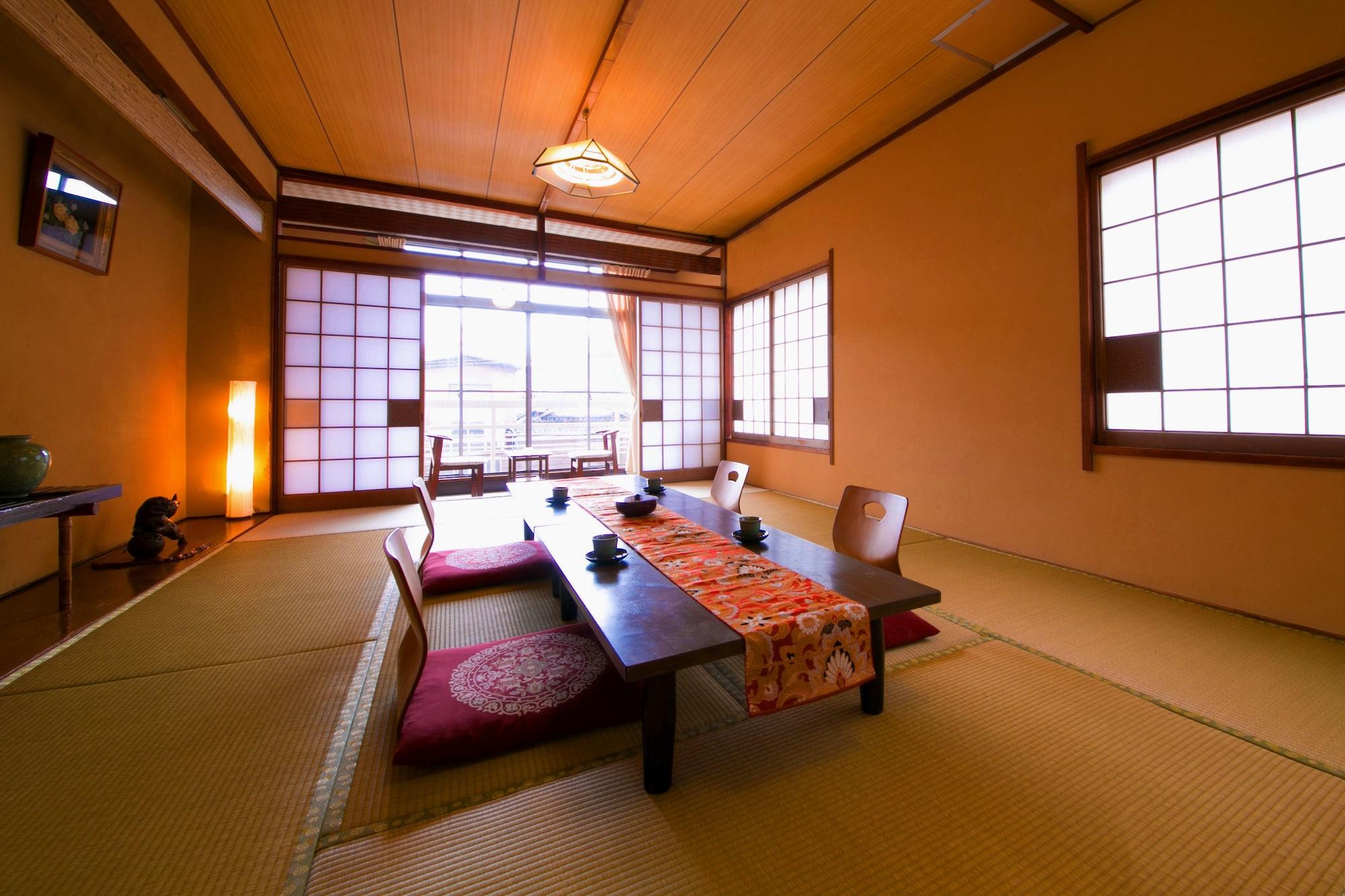 Hotel Koraku Beppu Exteriör bild