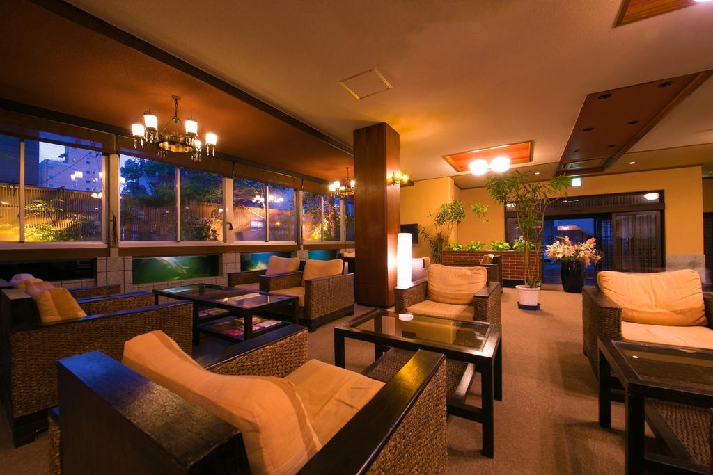 Hotel Koraku Beppu Exteriör bild
