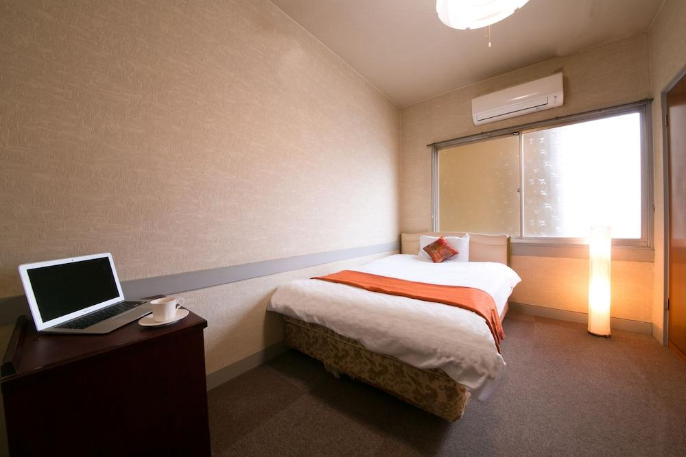 Hotel Koraku Beppu Exteriör bild
